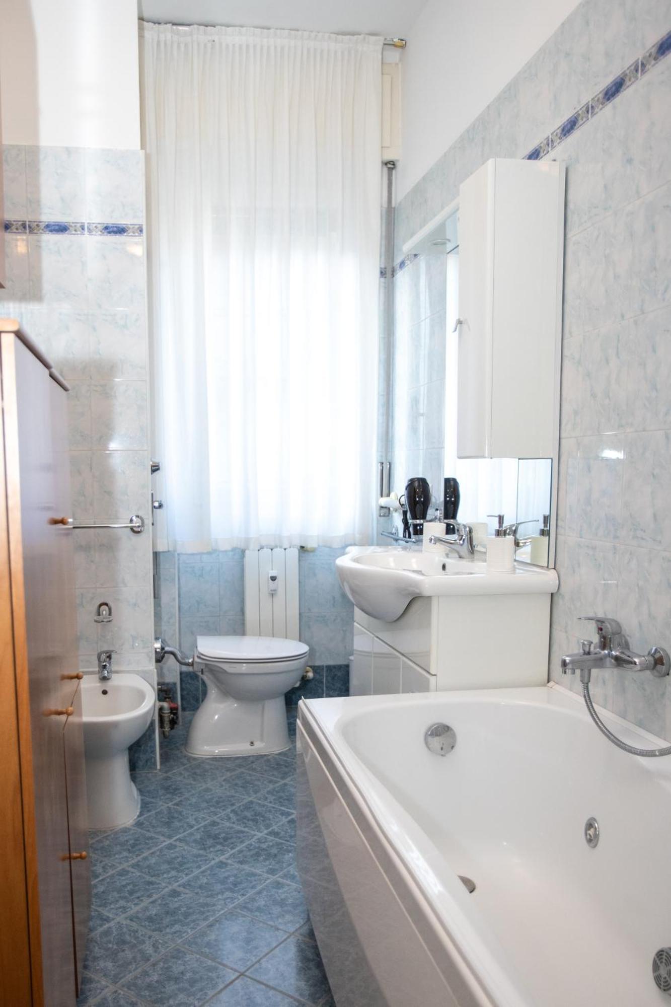 Casa Di Lory Hotel Milano Ngoại thất bức ảnh
